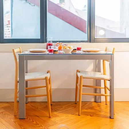Charming By Upperground Apartment *